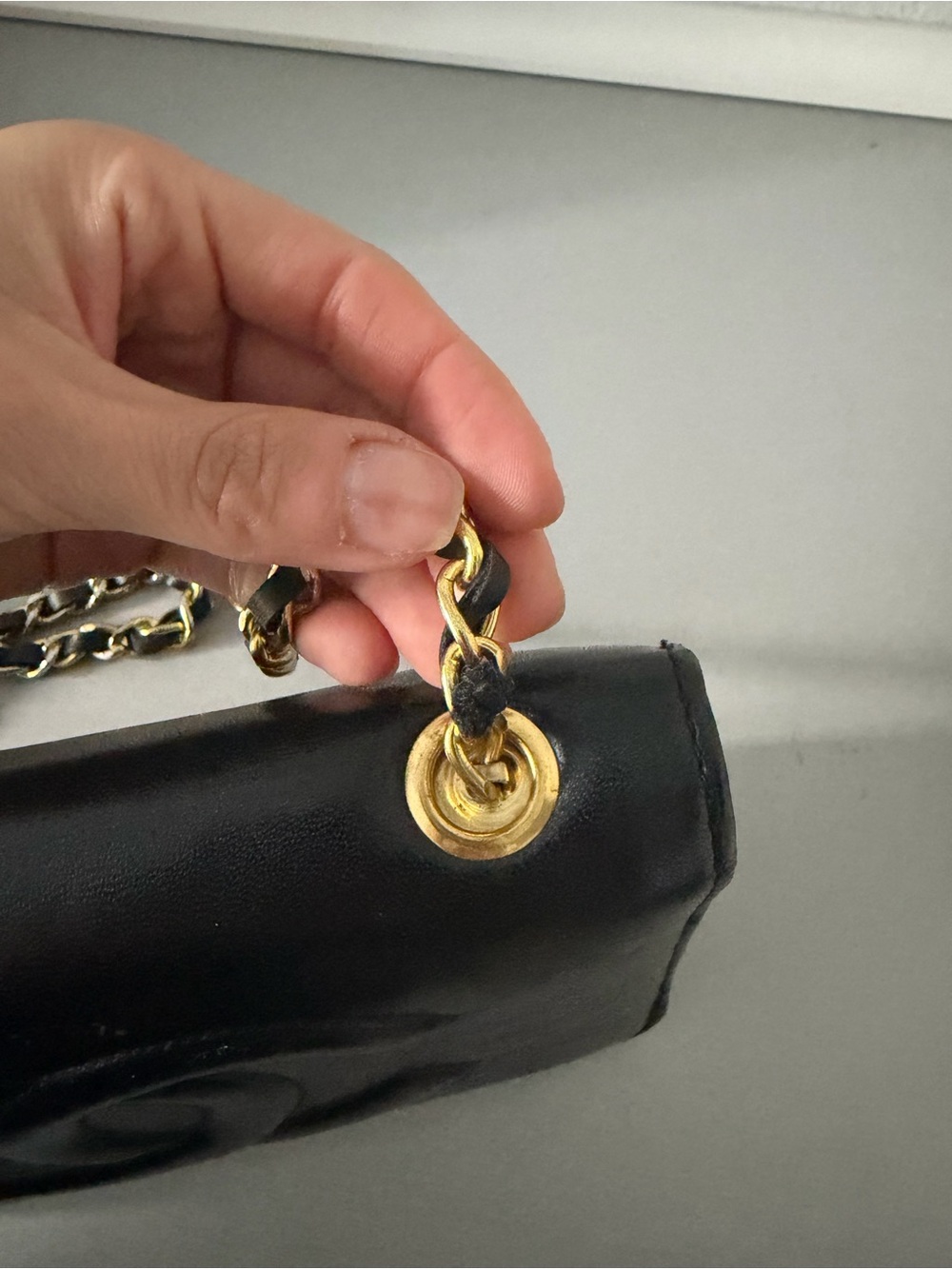 Cc black faux Leather Crossbody Bag with Gold Chain Strap - Picture 10 of 11